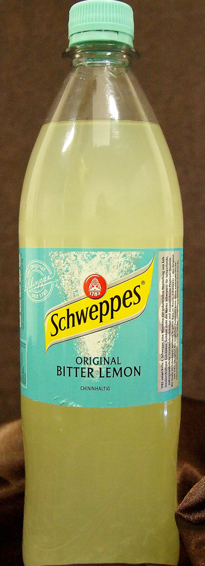 Bitter Lemon wird besonders gerne  als Longdrink in Kombination mit verschiedenen Spirituosen zu sich genommen.